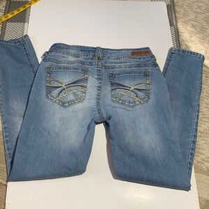 WallFlower Luscious Curvy Bootcut Jeans - Soft Stretch - Size 5